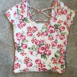 L.A. Hearts Size Medium Women’s Floral Crop Top